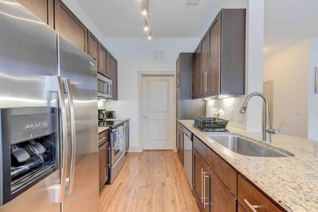 Cozy Apt Nrg Pool,Wi-Fi, Free Parking, Petsok! Хюстън Екстериор снимка