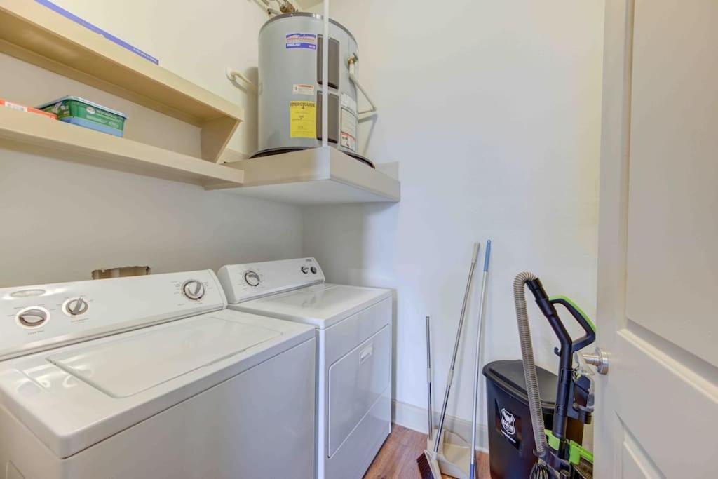 Cozy Apt Nrg Pool,Wi-Fi, Free Parking, Petsok! Хюстън Екстериор снимка