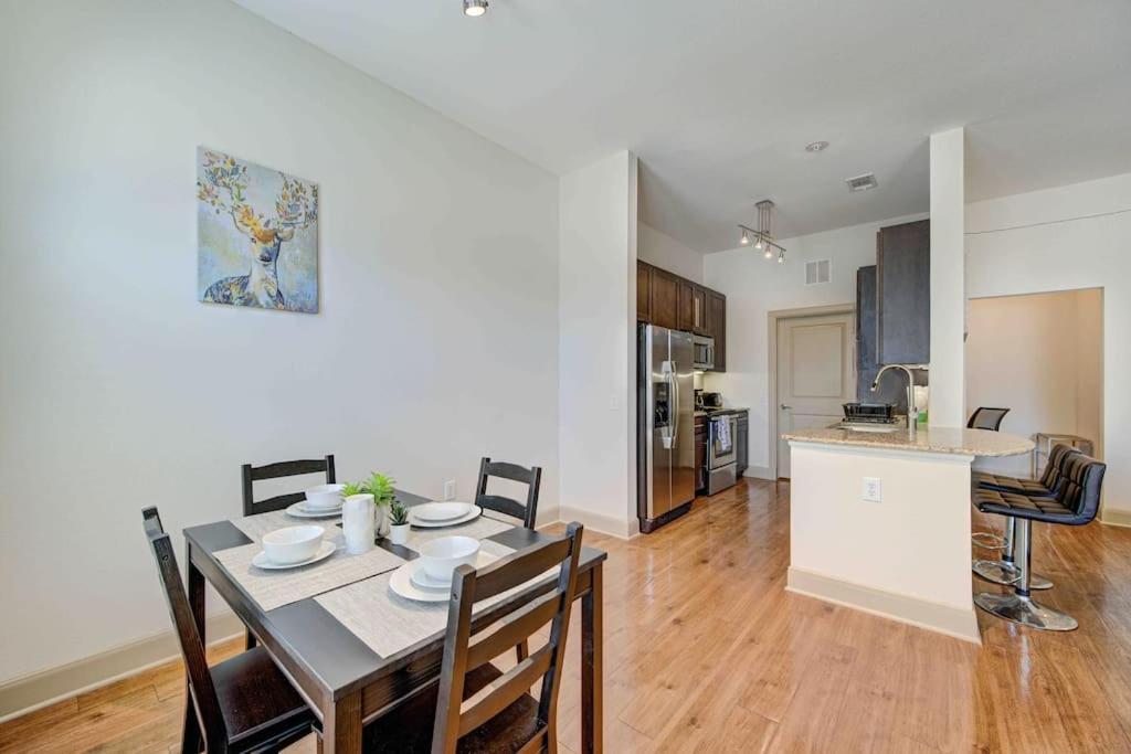 Cozy Apt Nrg Pool,Wi-Fi, Free Parking, Petsok! Хюстън Екстериор снимка